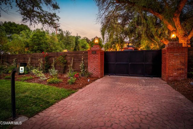 1201 La Granada Drive, Thousand Oaks, CA 91362