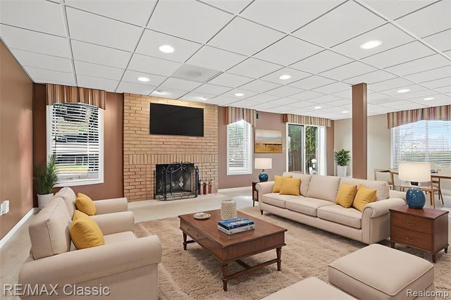 13507 Westbrook Road, Plymouth, MI 48170