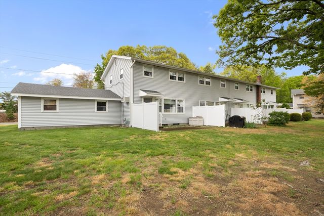 125 Lynwood Drive 6201D, Chicopee, MA 01022