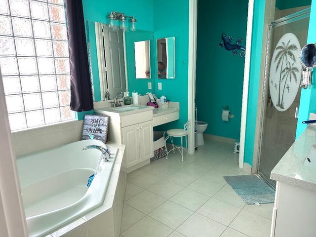 9660 EGRET CHASE Lane, West Palm Beach, FL 33411