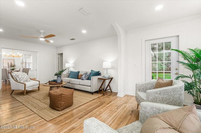 3943 GADSDEN Road, Jacksonville, FL 32207