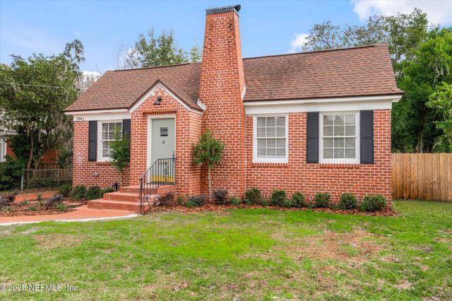 3943 GADSDEN Road, Jacksonville, FL 32207