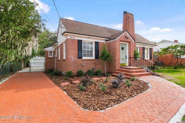 3943 GADSDEN Road, Jacksonville, FL 32207