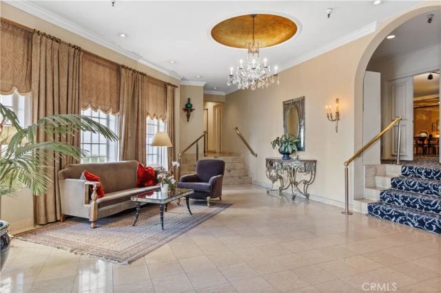 1424 N Crescent Heights Boulevard 20, West Hollywood, CA 90046