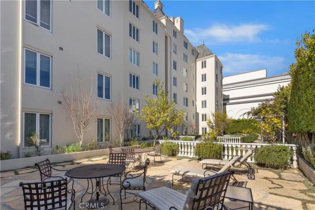 1424 N Crescent Heights Boulevard 20, West Hollywood, CA 90046