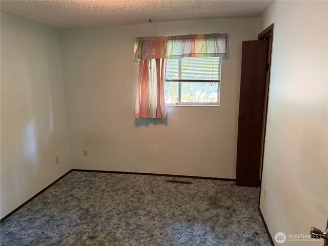 5006 21st Avenue SE, Lacey, WA 98503