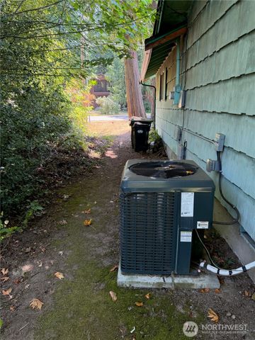 5006 21st Avenue SE, Lacey, WA 98503