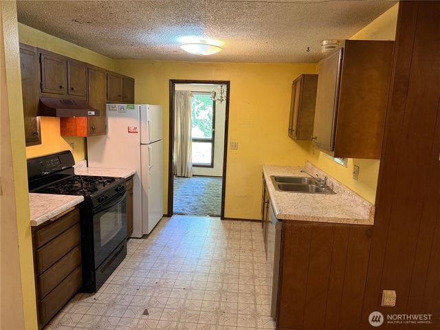 5006 21st Avenue SE, Lacey, WA 98503