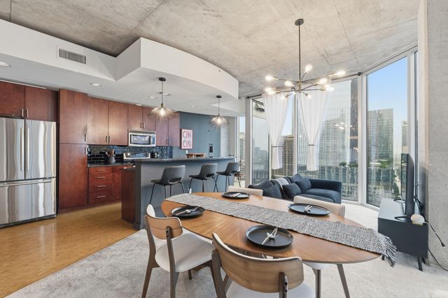 360 Nueces ST 2101, Austin, TX 78701