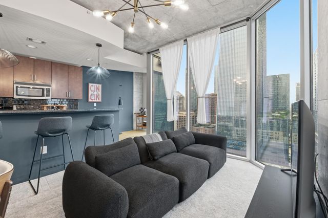 360 Nueces ST 2101, Austin, TX 78701