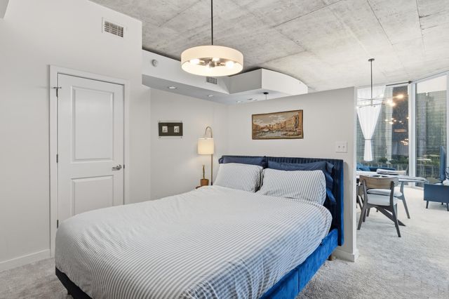 360 Nueces ST 2101, Austin, TX 78701