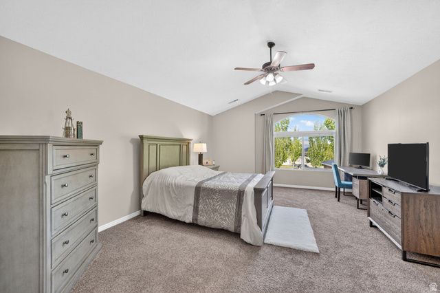 923 E ABSAROKA CT, Draper, UT 84020