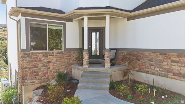 923 E ABSAROKA CT, Draper, UT 84020