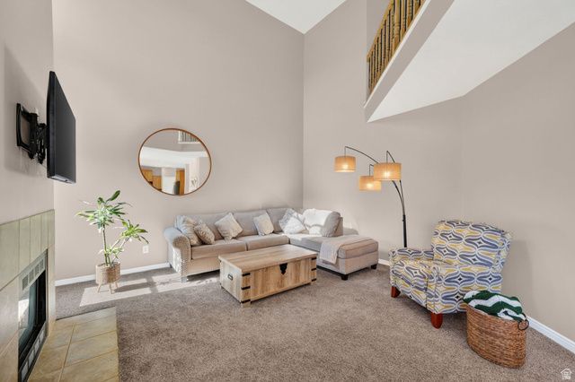 923 E ABSAROKA CT, Draper, UT 84020