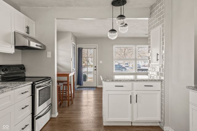 2551 E 68th Street, Indianapolis, IN 46220