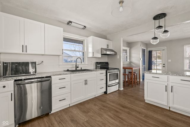 2551 E 68th Street, Indianapolis, IN 46220