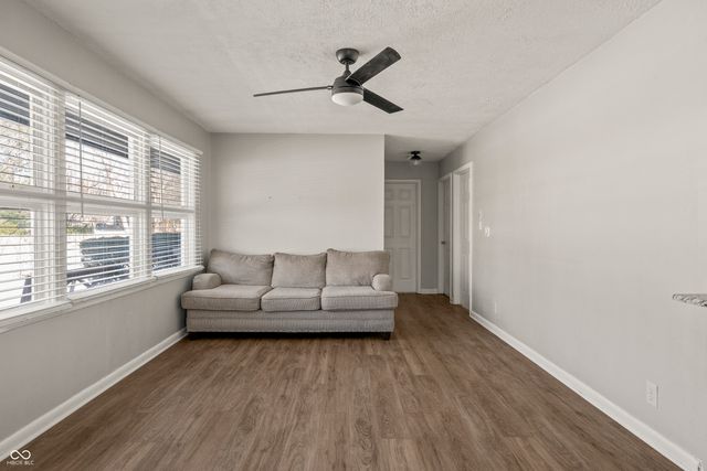 2551 E 68th Street, Indianapolis, IN 46220