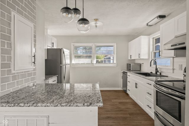 2551 E 68th Street, Indianapolis, IN 46220