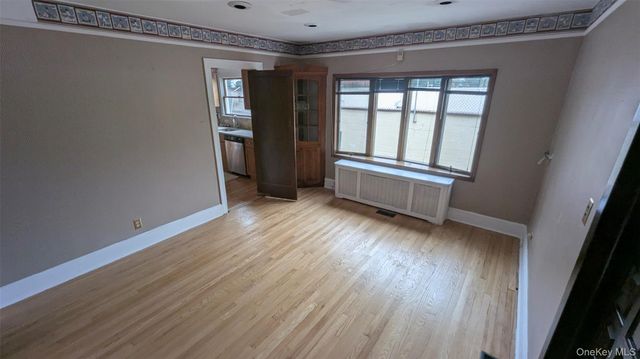 153 W Main Street, Kings Park, NY 11754