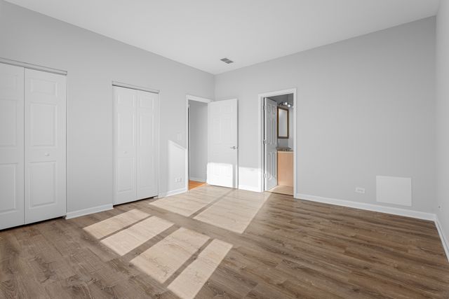 2451 W Howard Street 404, Chicago, IL 60645