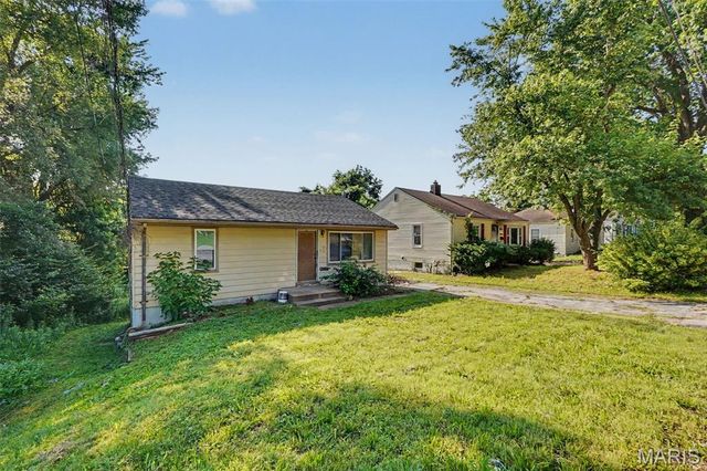 10068 Stimson Drive, St Louis, MO 63137