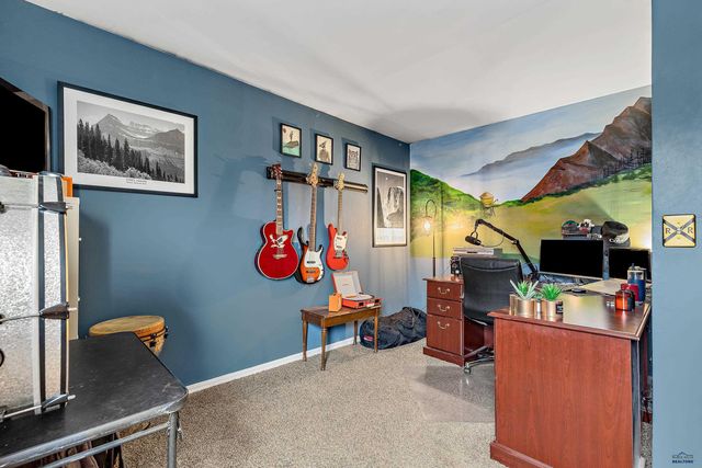 231 PHILIP DR, Rapid City, SD 57702