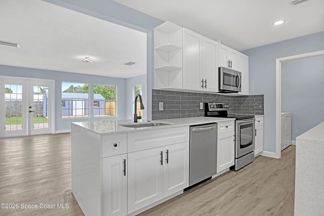 2010 Algeria Street NE, Palm Bay, FL 32905