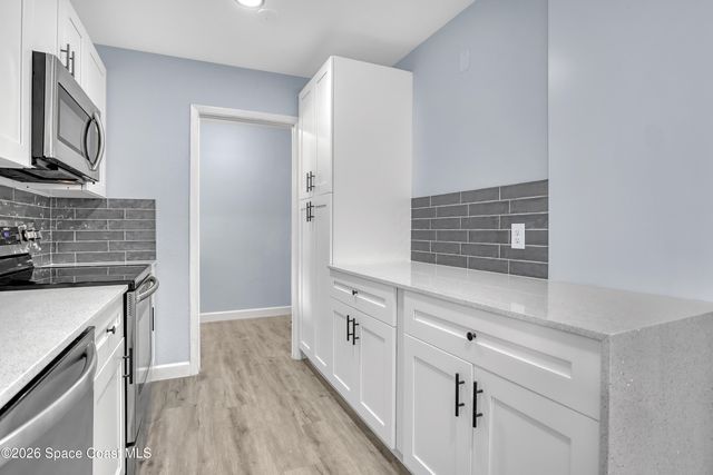 2010 Algeria Street NE, Palm Bay, FL 32905
