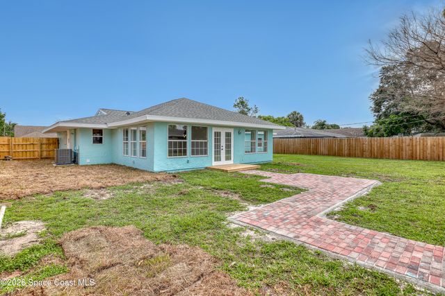 2010 Algeria Street NE, Palm Bay, FL 32905