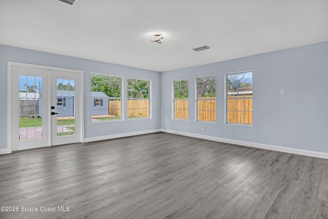 2010 Algeria Street NE, Palm Bay, FL 32905