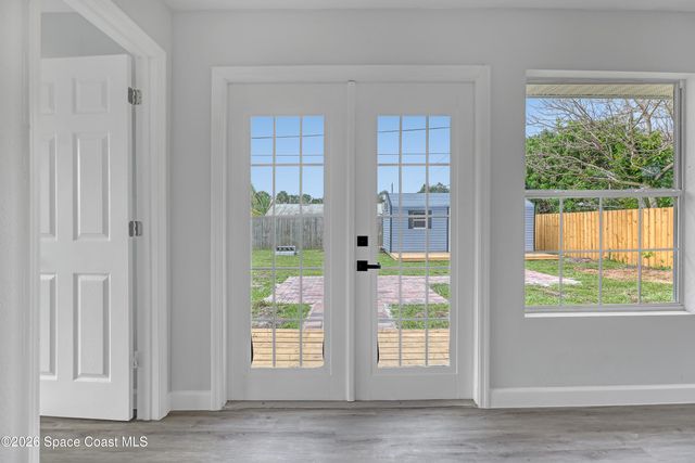 2010 Algeria Street NE, Palm Bay, FL 32905