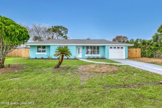 2010 Algeria Street NE, Palm Bay, FL 32905