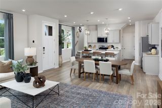 1335 Vibrant Road, Charlotte, NC 28215
