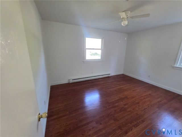 7967 Vaughan Dr, Mechanicsville, VA 23111