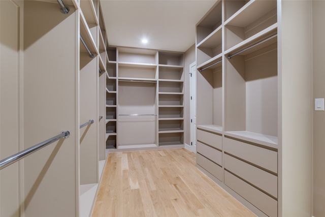 3629 Vancouver Drive, Dallas, TX 75229