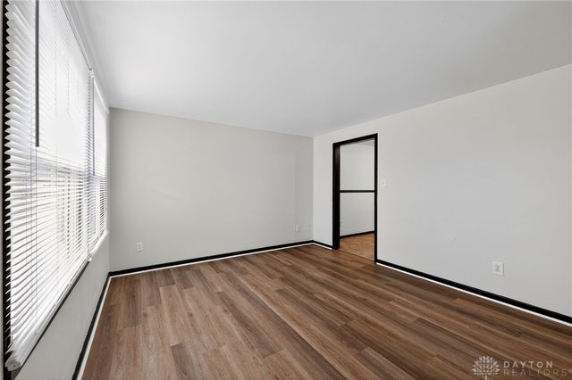 5009 Yalecrest Drive, Dayton, OH 45417