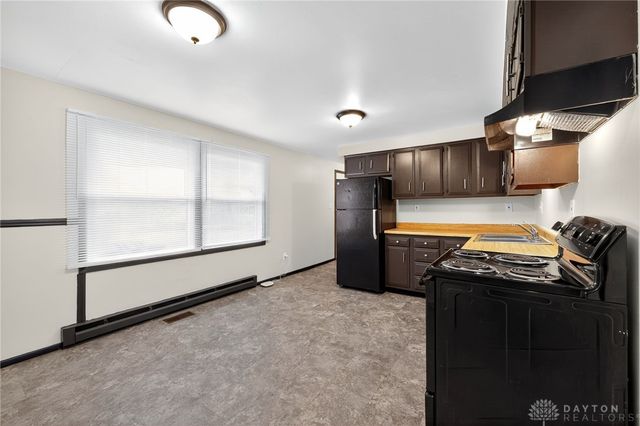 5009 Yalecrest Drive, Dayton, OH 45417