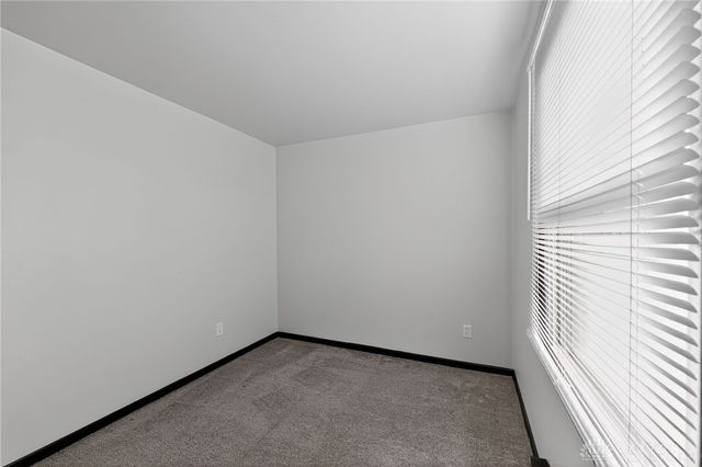 5009 Yalecrest Drive, Dayton, OH 45417