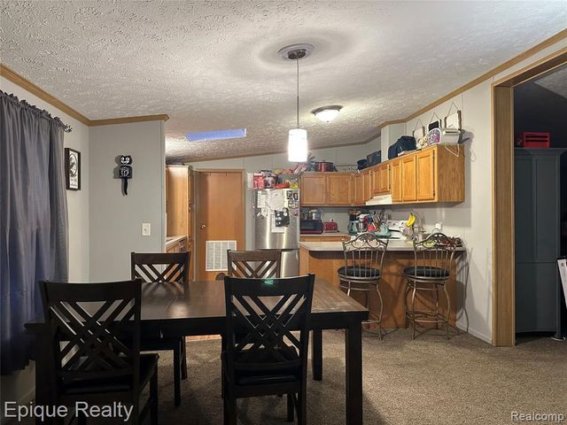 13 Fox Hound Court, Grand Blanc, MI 48439