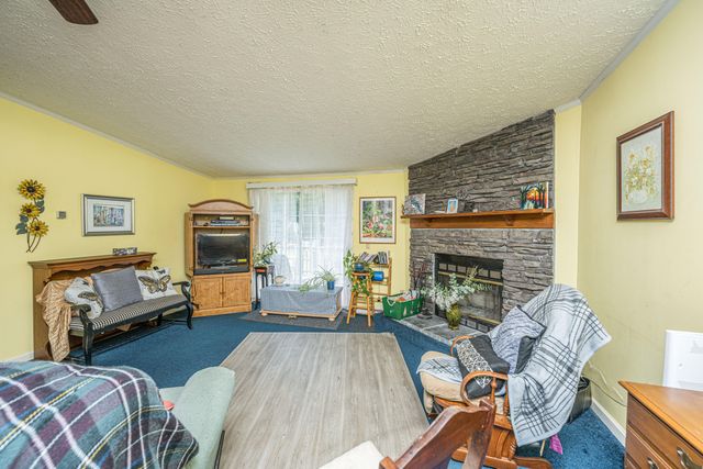 253 Winter Drive, Cottageville, SC 29435