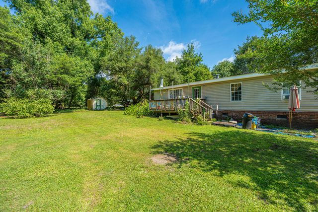253 Winter Drive, Cottageville, SC 29435