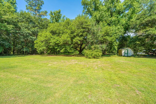 253 Winter Drive, Cottageville, SC 29435