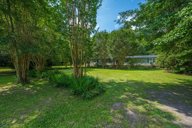 253 Winter Drive, Cottageville, SC 29435