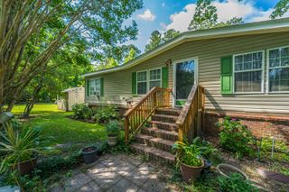 253 Winter Drive, Cottageville, SC 29435
