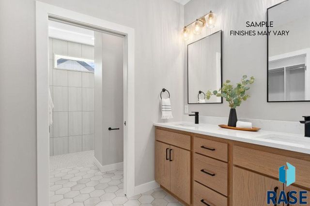 1768 N Otto Ave Avenue, Sioux Falls, SD 57110