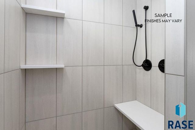 1768 N Otto Ave Avenue, Sioux Falls, SD 57110