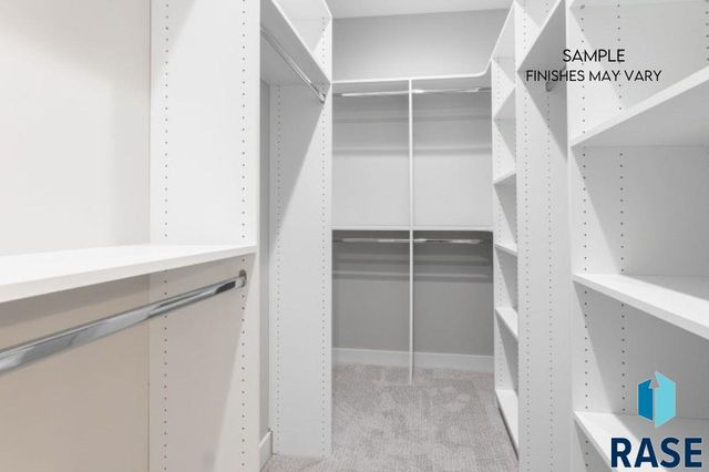 1768 N Otto Ave Avenue, Sioux Falls, SD 57110