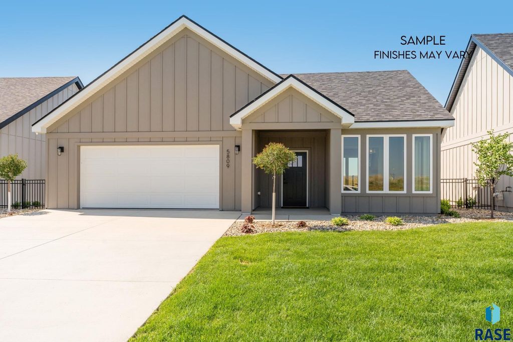 1768 N Otto Ave Avenue, Sioux Falls, SD 57110