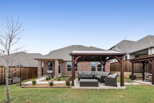 10740 Juniper Canyon Way, Fort Worth, TX 76126