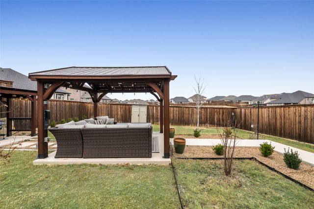 10740 Juniper Canyon Way, Fort Worth, TX 76126